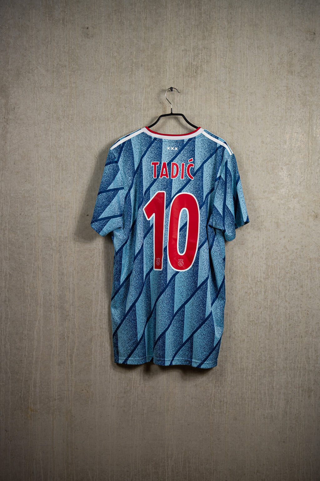 Ajax away Tadic #10
