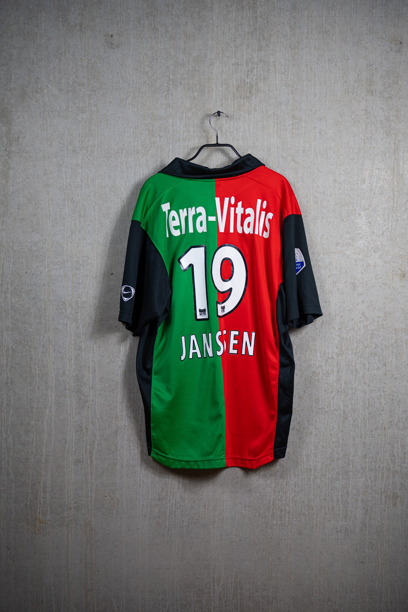 NEC Nijmegen match worn Janssen #19
