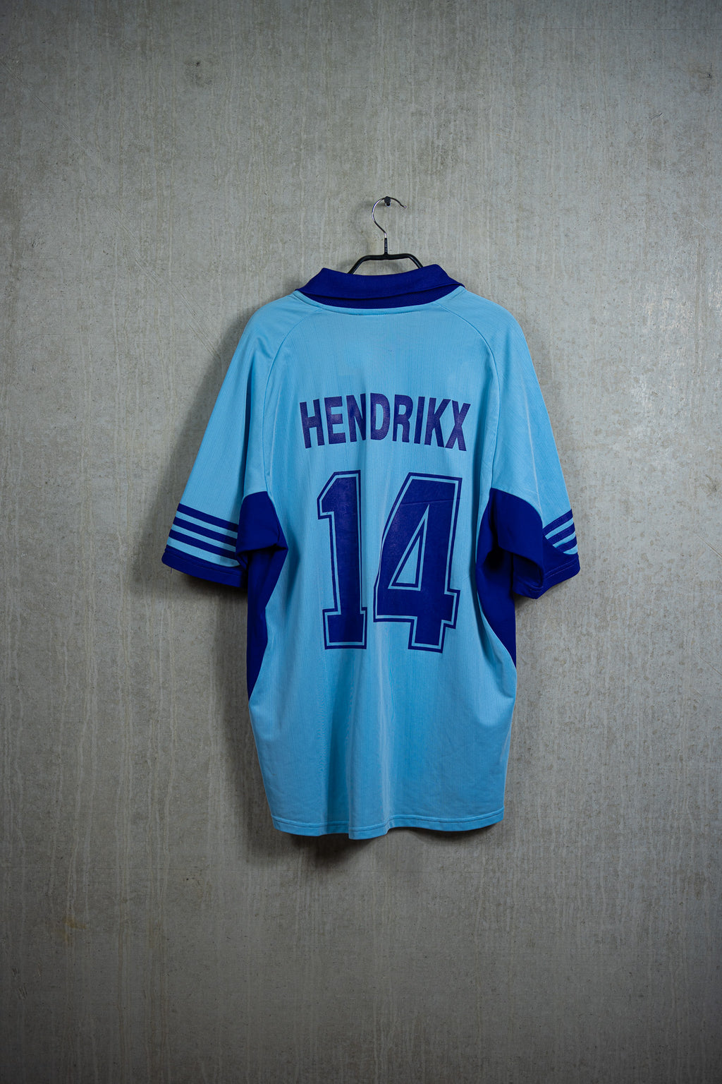 Anderlecht away match worn & signed Hendrikx #14