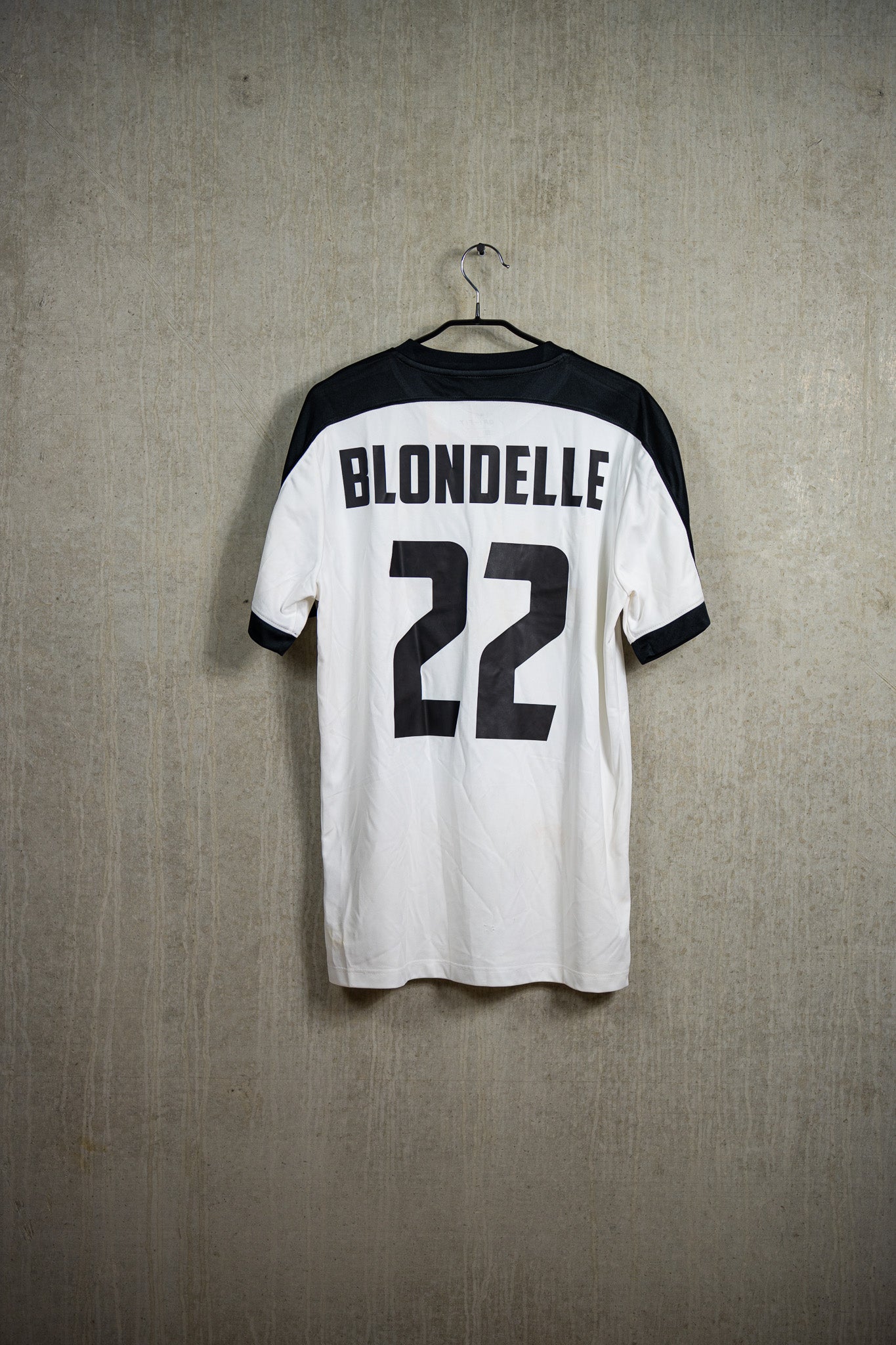 KAS Eupen match worn Blondelle #22
