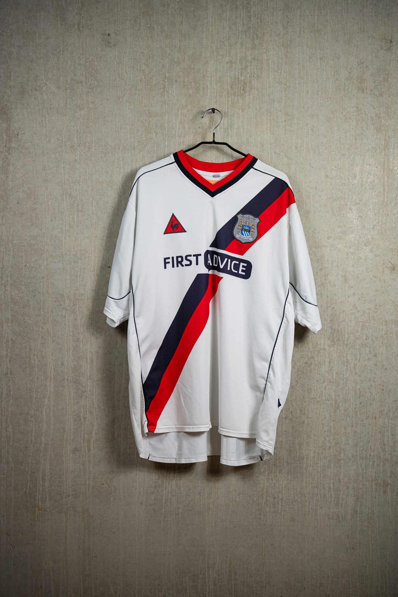 Manchester City away Sun #17