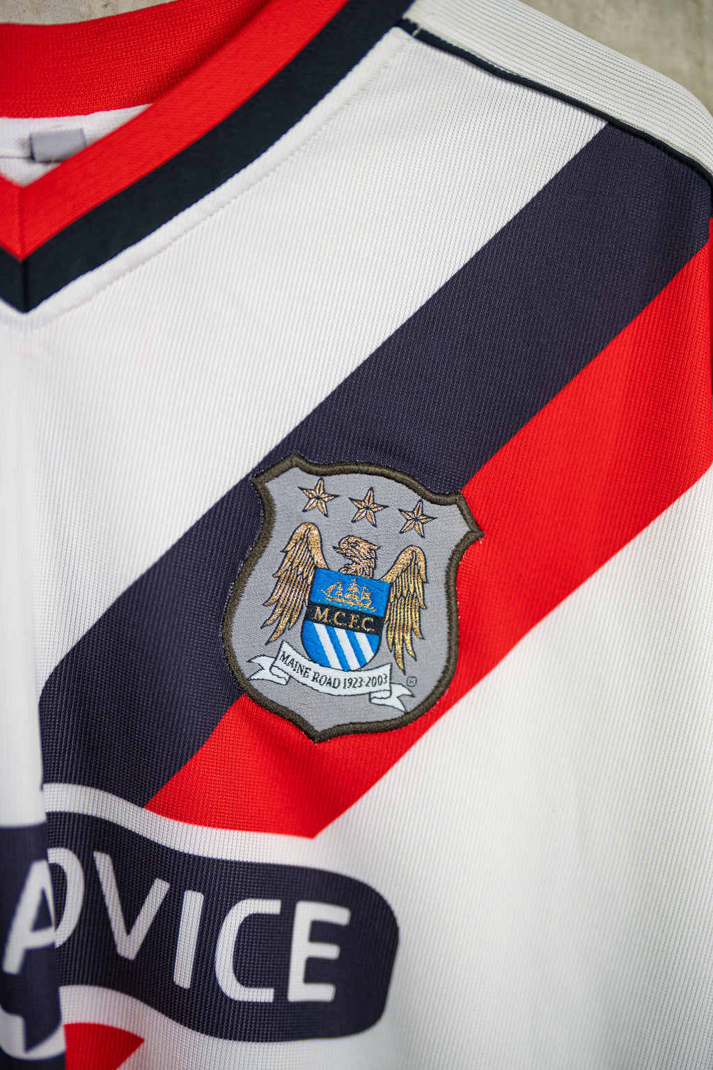 Manchester City away Sun #17